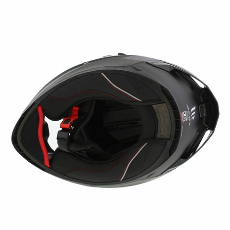 MT Braker SV helmet solid matt black